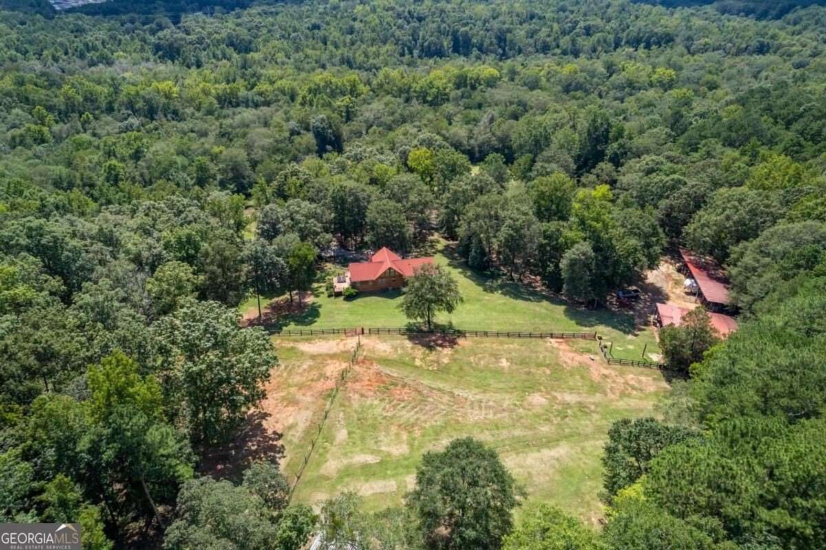 17.6 Acres of Land with Home for Sale in Monroe, Georgia