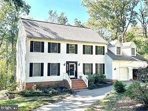 2.38 Acres of Land with Home for Sale in Monkton, Maryland