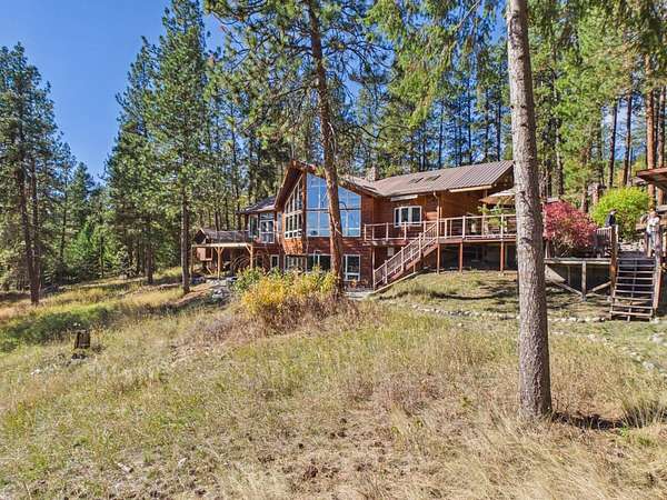 20 Acres of Recreational Land with Home for Sale in Malo, Washington