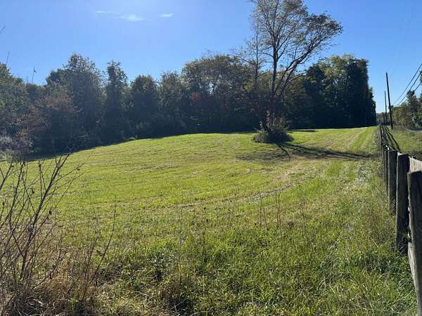 5 Acres of Residential Land for Sale in Johnstown, Ohio