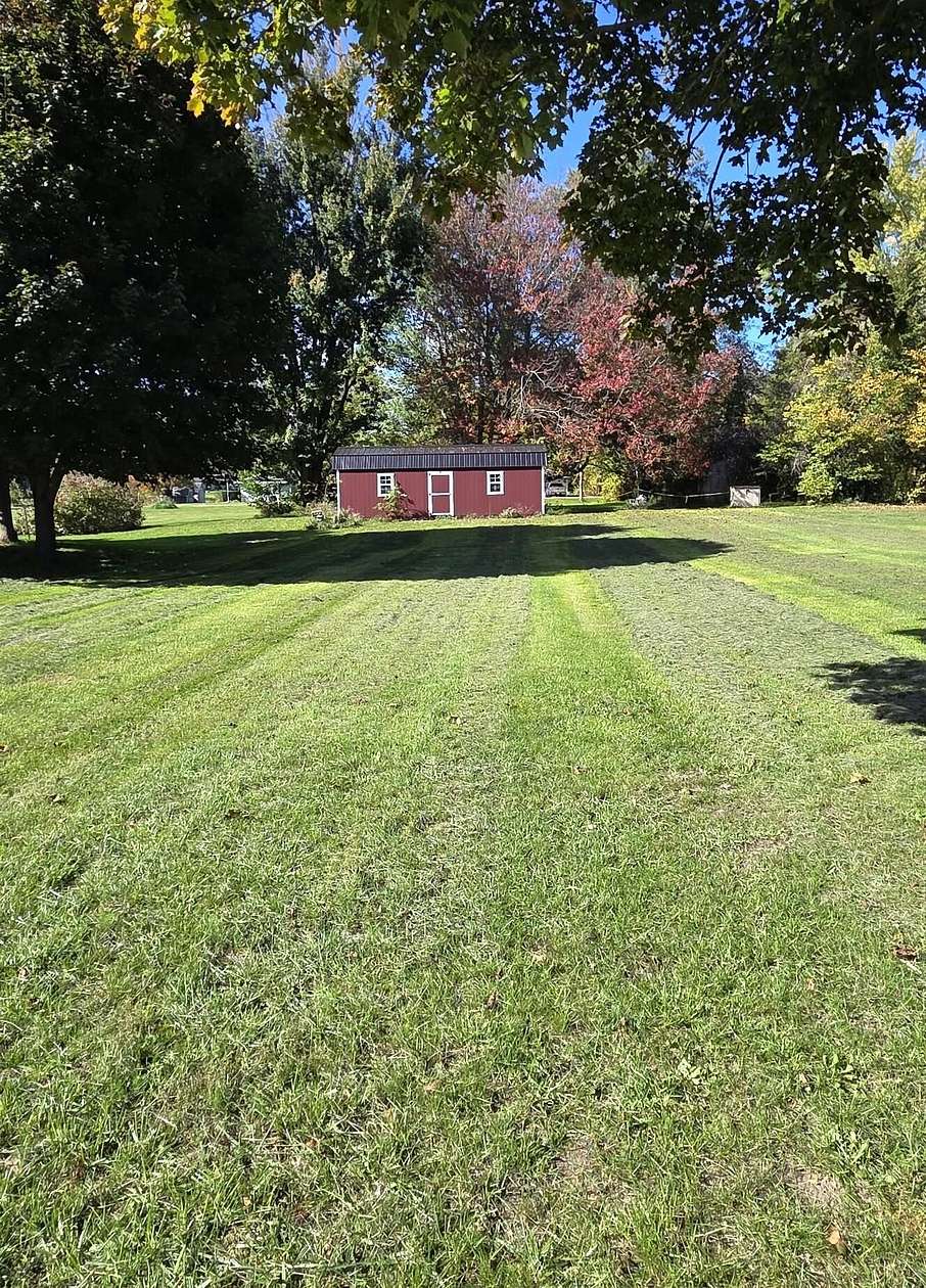 0.25 Acres of Residential Land for Sale in Bellevue, Michigan