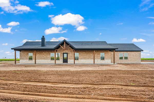 10 Acres of Land with Home for Sale in Lubbock, Texas