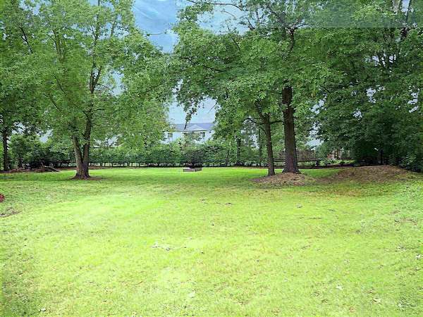 0.33 Acres of Residential Land for Sale in Warren, Michigan