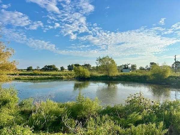 20 Acres of Land with Home for Sale in Mart, Texas