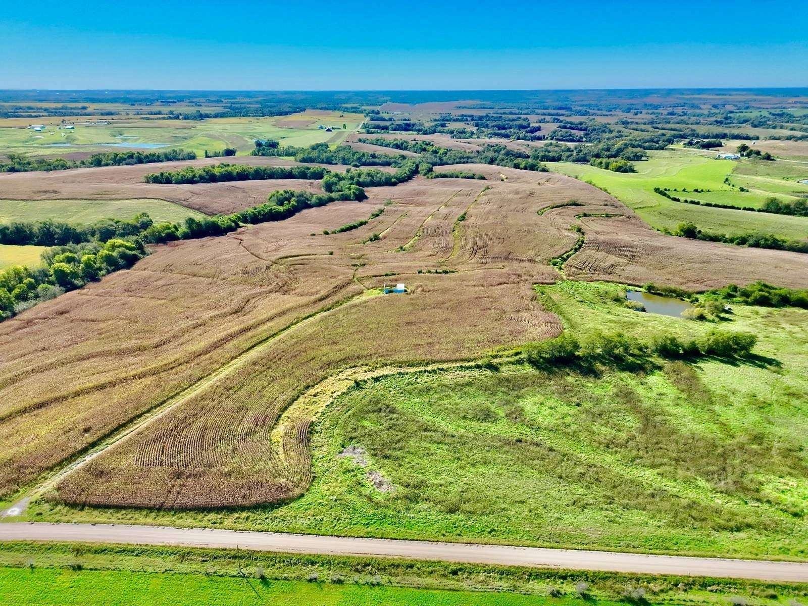 334 Acres of Land for Auction in Bedford, Iowa