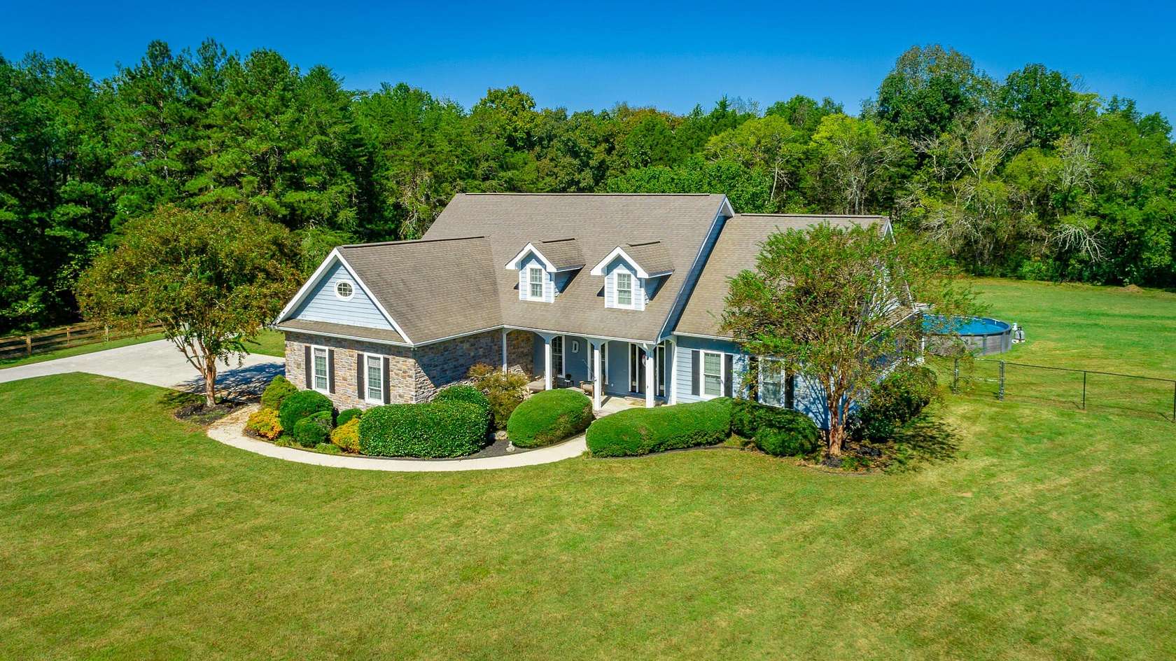 5.39 Acres of Land with Home for Sale in Chickamauga, Georgia