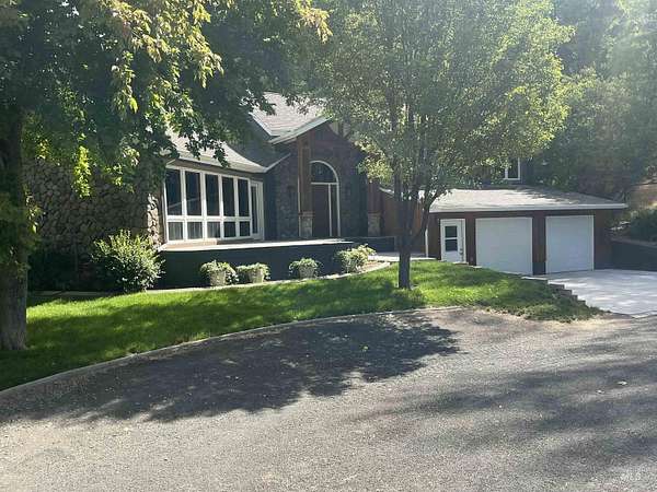 2 Acres of Land with Home for Sale in Hagerman, Idaho