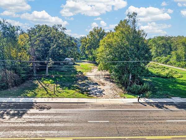 0.7 Acres of Commercial Land for Sale in Lufkin, Texas