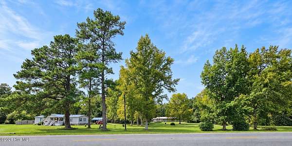2 Acres of Improved Commercial Land for Sale in Rocky Point, North Carolina