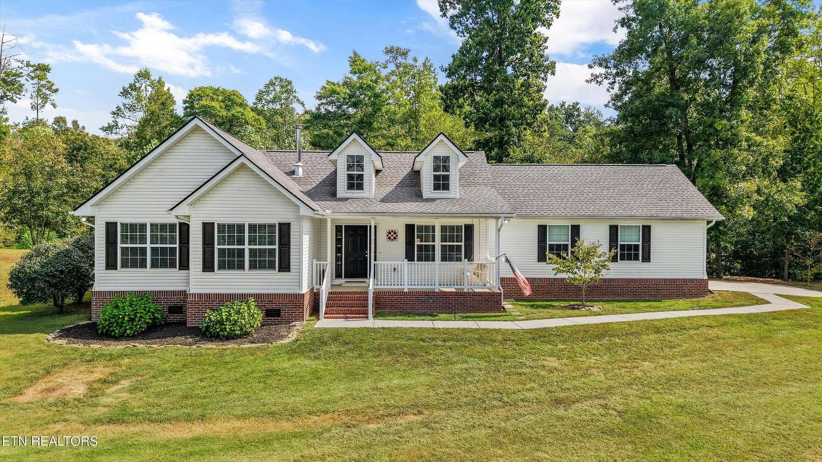 12.4 Acres of Land with Home for Sale in Knoxville, Tennessee
