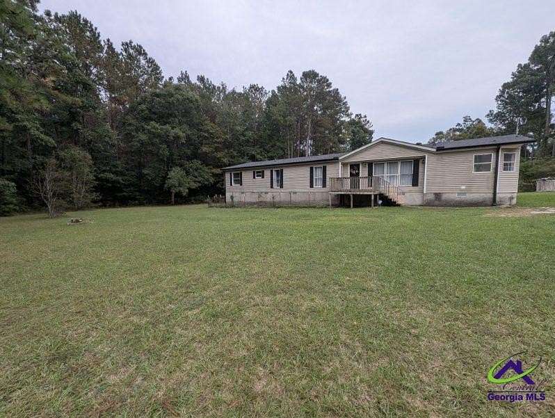 4.13 Acres of Land with Home for Sale in Jeffersonville, Georgia