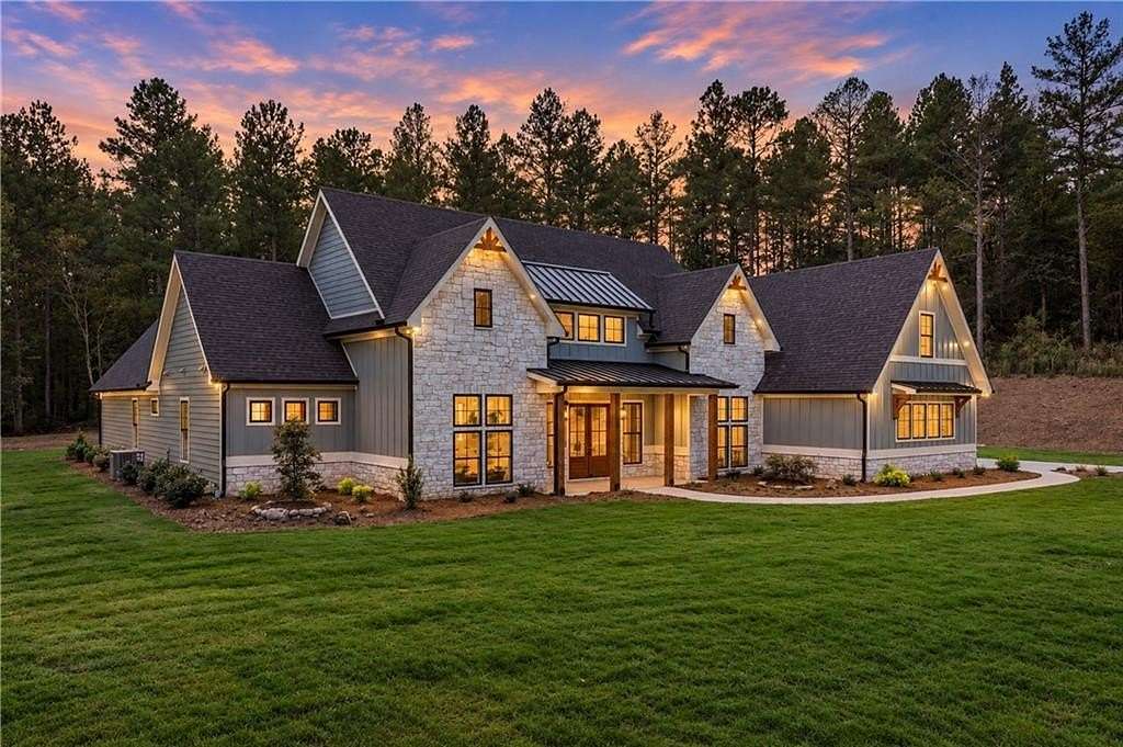 18 Acres of Land with Home for Sale in Rome, Georgia