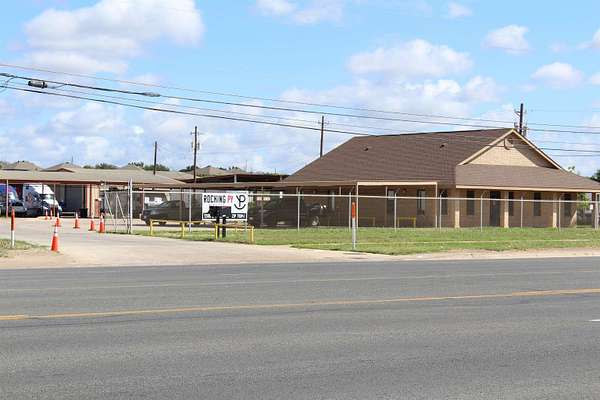4.42 Acres of Improved Commercial Land for Sale in Laredo, Texas