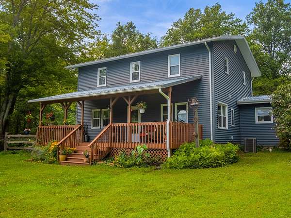 19.7 Acres of Land with Home for Sale in Makanda, Illinois