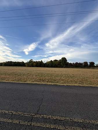 2 Acres of Residential Land for Sale in Bell Buckle, Tennessee