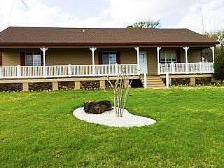 30 Acres of Land with Home for Sale in Bowie, Texas