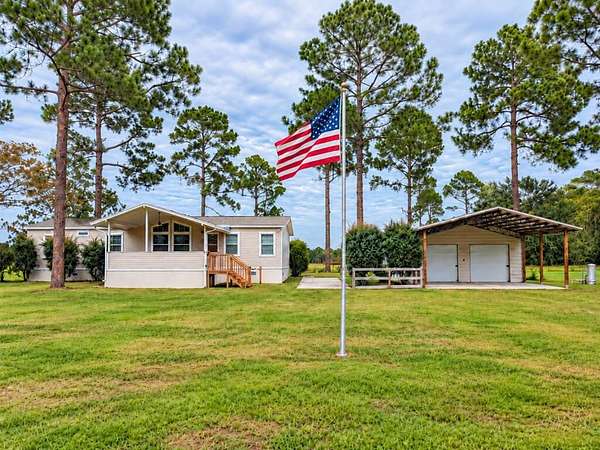 3 Acres of Land with Home for Sale in Trenton, Florida