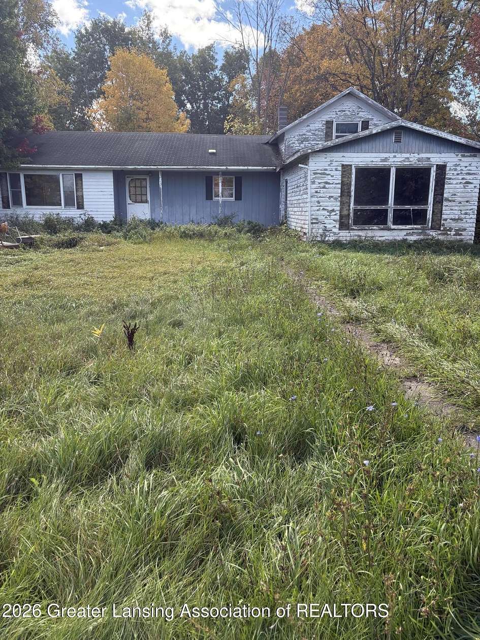 20 Acres of Recreational Land with Home for Sale in Big Rapids, Michigan