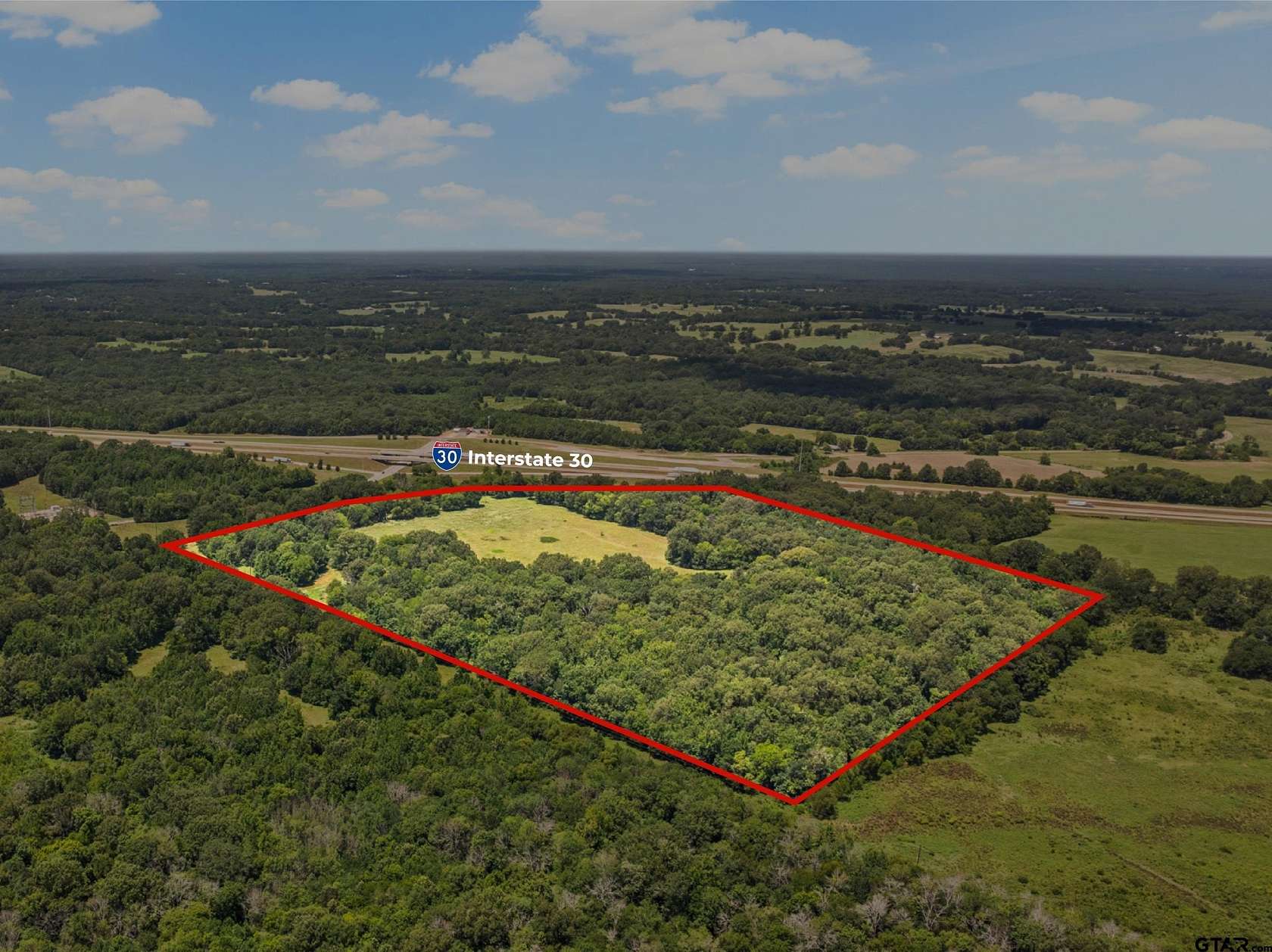 44 Acres of Mixed-Use Land for Sale in Cookville, Texas