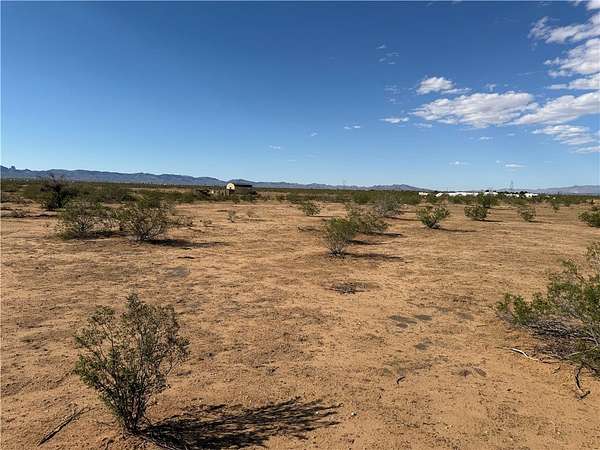 6.76 Acres of Residential Land for Sale in Golden Valley, Arizona