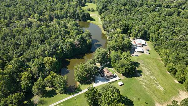 70 Acres of Land for Auction in Paducah, Kentucky