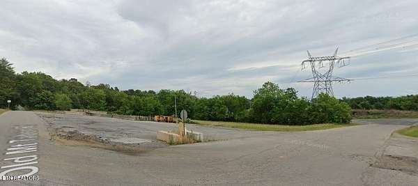 1.13 Acres of Commercial Land for Sale in Maryville, Tennessee