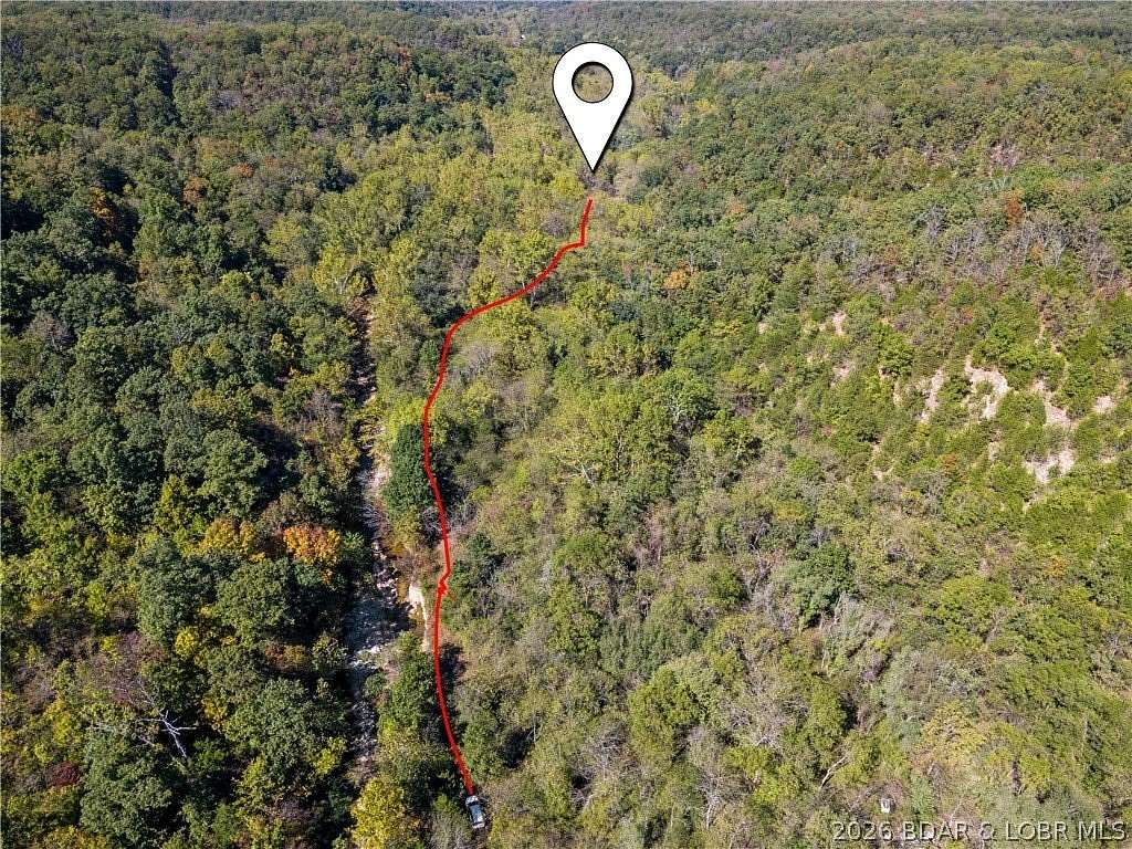 21 Acres of Recreational & Residential Land for Sale in Camdenton, Missouri