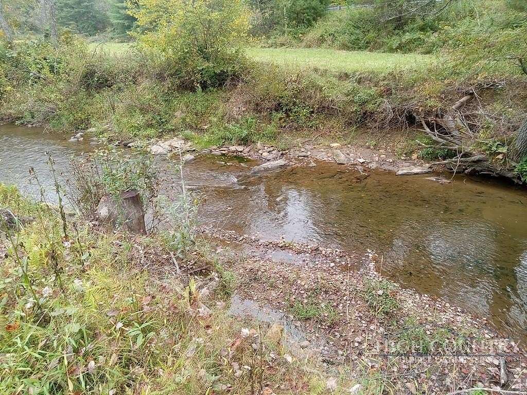 10 Acres of Land for Sale in Laurel Springs, North Carolina