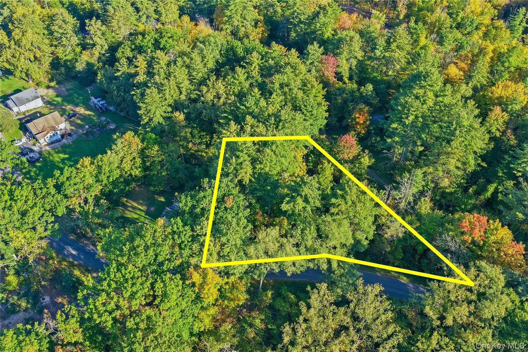 0.5 Acres of Land with Home for Sale in Kerhonkson, New York
