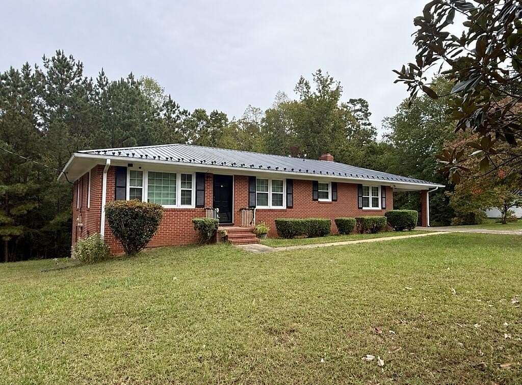 1.5 Acres of Land with Home for Sale in Scottsburg, Virginia