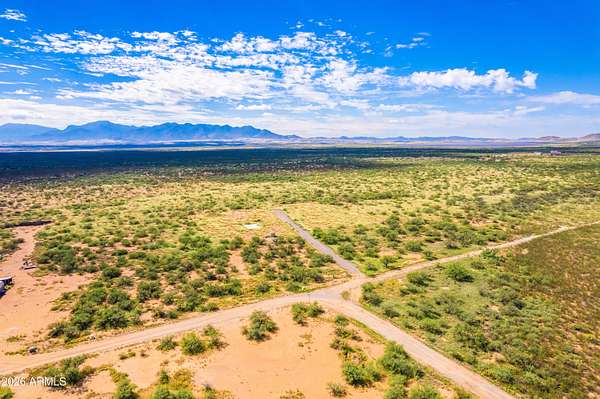 4 Acres of Land for Sale in Huachuca City, Arizona