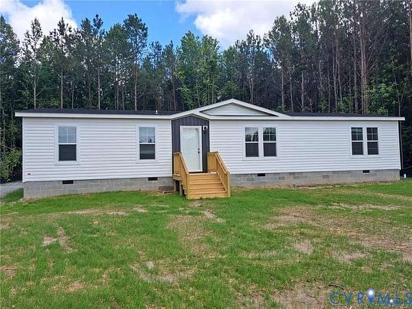 4.47 Acres of Land with Home for Sale in Farnham, Virginia