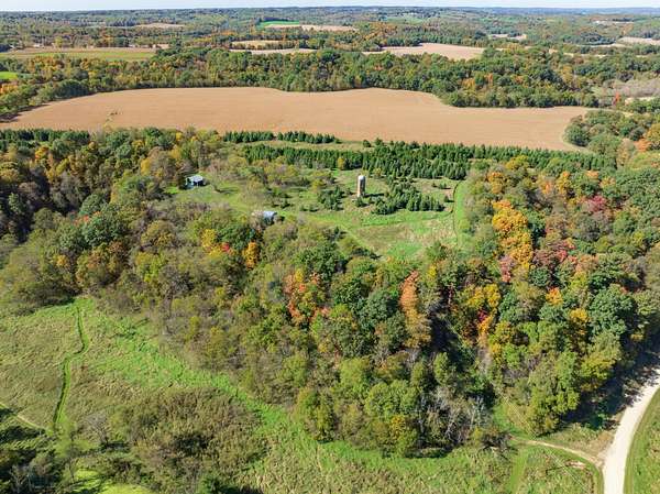 105 Acres of Land for Sale in Lyndon Station, Wisconsin