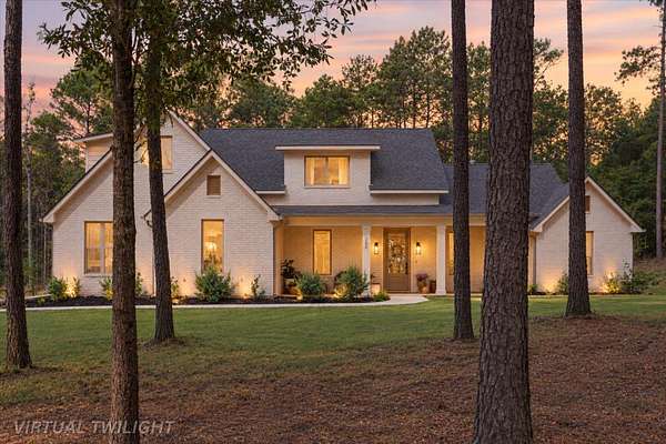 1.5 Acres of Land with Home for Sale in Longview, Texas