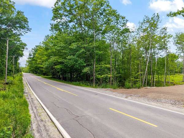 1.57 Acres of Residential Land for Sale in West Gardiner Town, Maine
