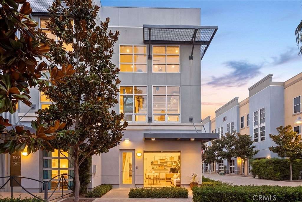 1.81 Acres of Improved Mixed-Use Land for Sale in Santa Ana, California