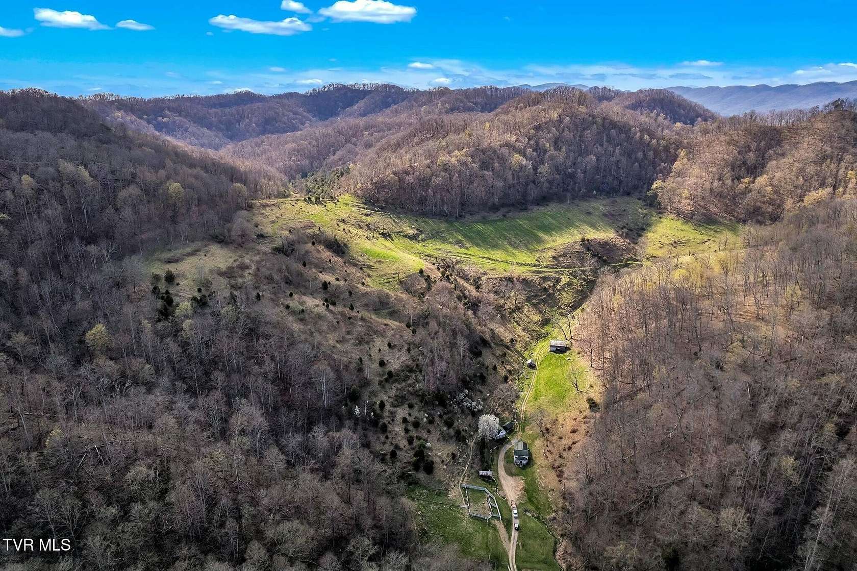 478 Acres of Land with Home for Sale in Bristol, Virginia