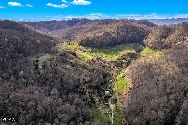 478 Acres of Land with Home for Sale in Bristol, Virginia