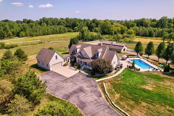 14.6 Acres of Land with Home for Sale in Freeland, Michigan