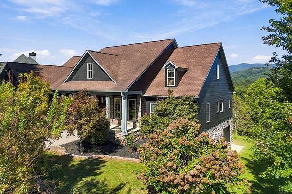 1.5 Acres of Land with Home for Sale in Ellijay, Georgia