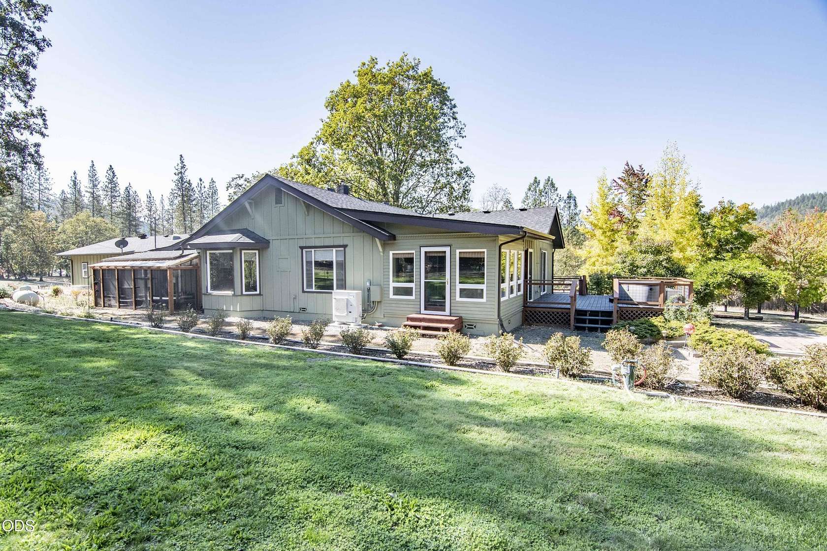 4.52 Acres of Land with Home for Sale in Rogue River, Oregon