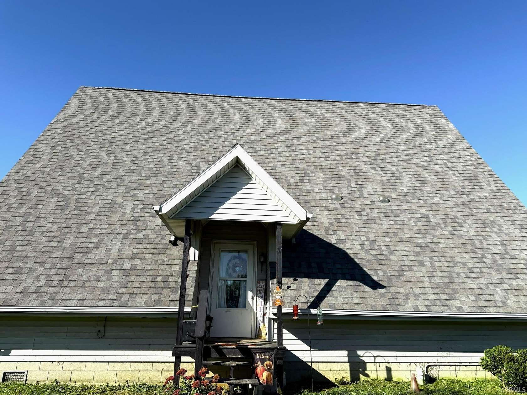2 Acres of Land with Home for Sale in Poneto, Indiana