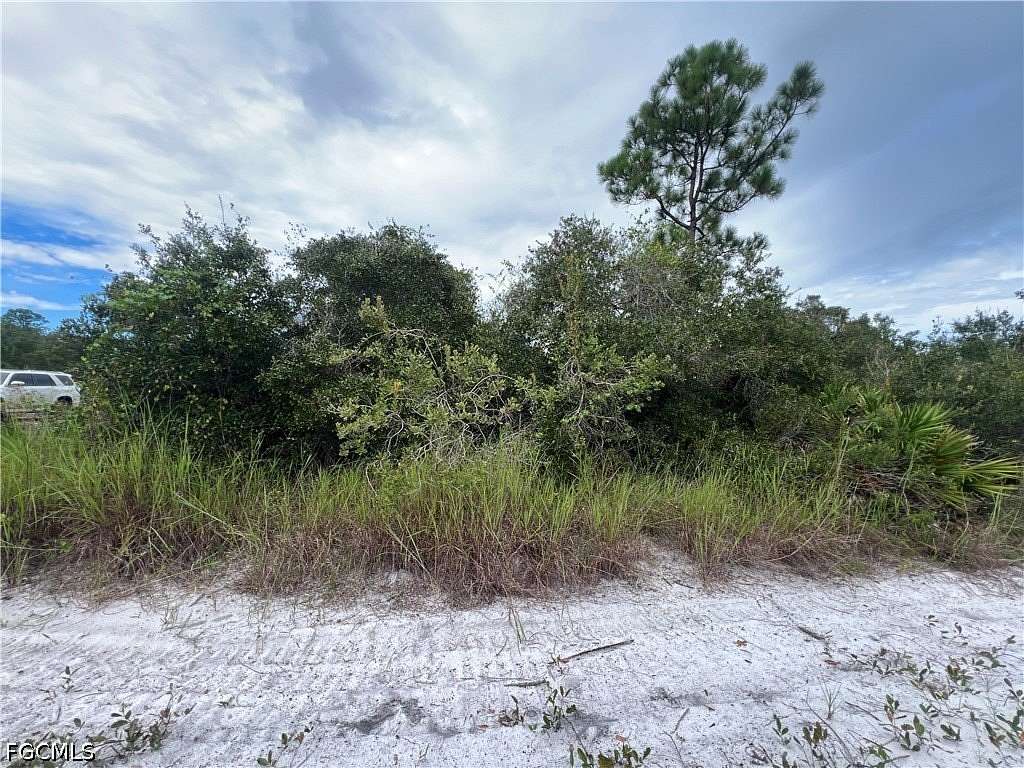0.33 Acres of Residential Land for Sale in Alva, Florida