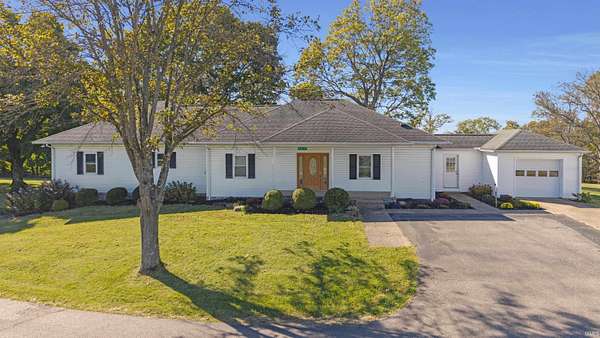 5.89 Acres of Land with Home for Sale in Princeton, Indiana
