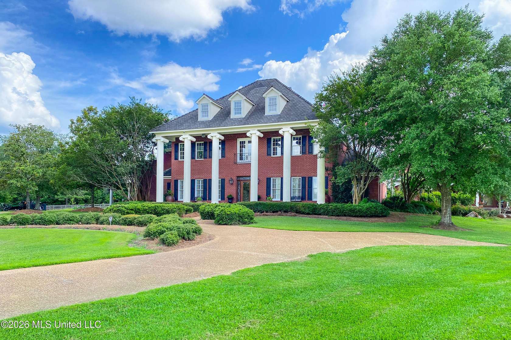 21.5 Acres of Land with Home for Sale in Flora, Mississippi