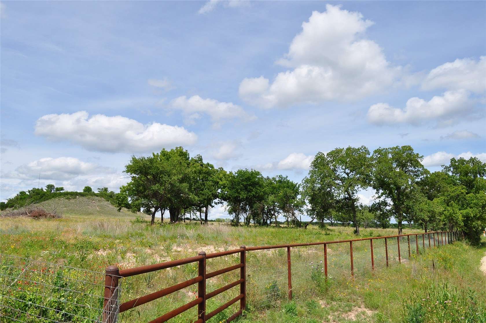 112 Acres of Agricultural & Residential Land for Sale in Perrin, Texas