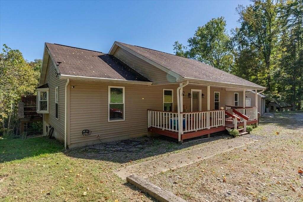 10.4 Acres of Land with Home for Sale in Waverly, Ohio
