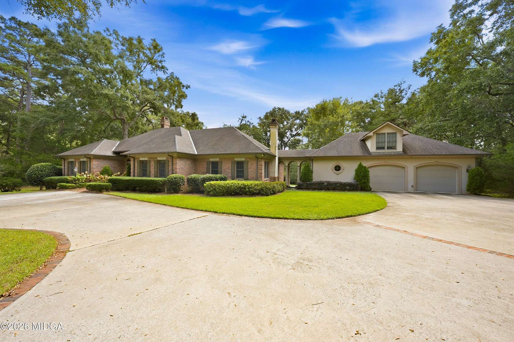 13 Acres of Land with Home for Sale in Macon, Georgia