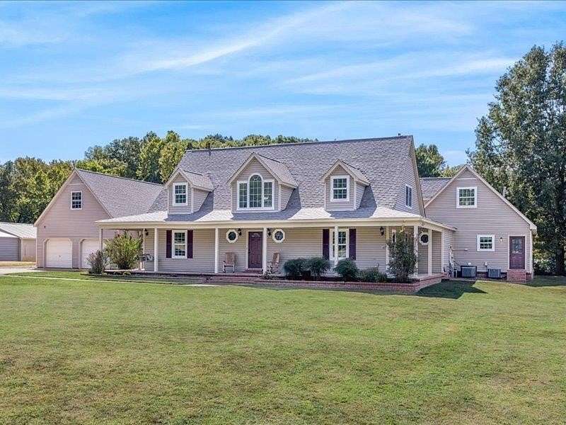 4.85 Acres of Land with Home for Sale in Lakeland, Tennessee