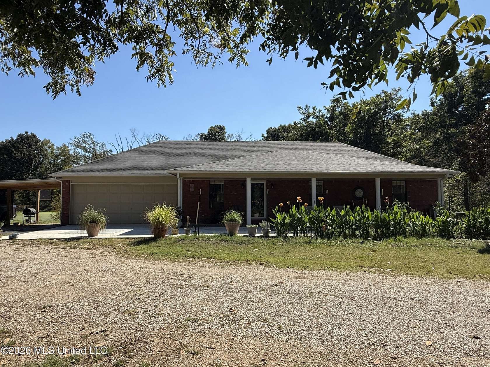 44 Acres of Land with Home for Sale in Byhalia, Mississippi